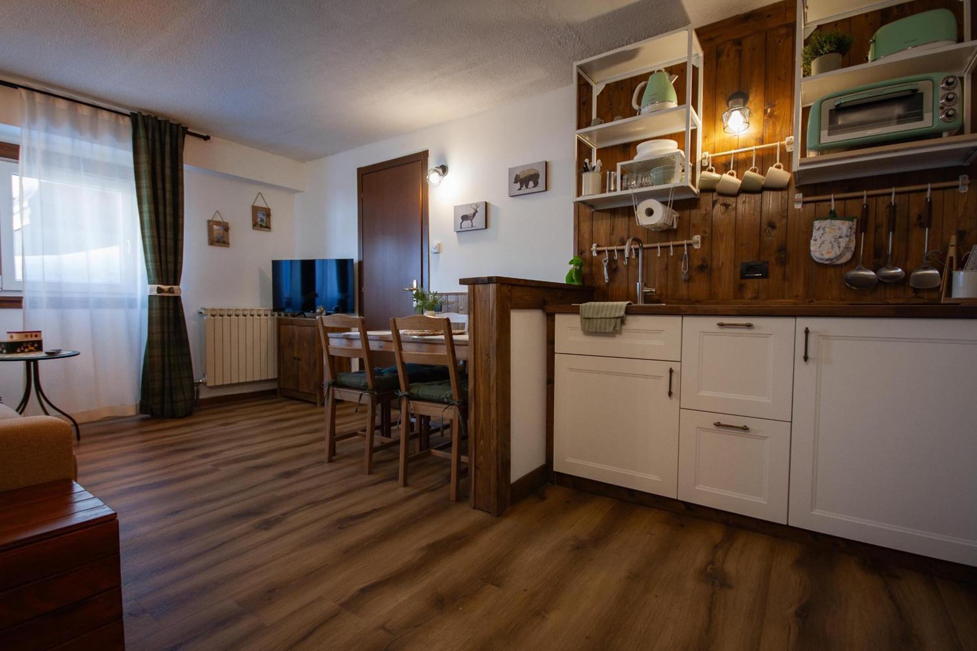 Il Nido Delle Alpi Apartment ปัสโซเดลโตนาเล ภายนอก รูปภาพ